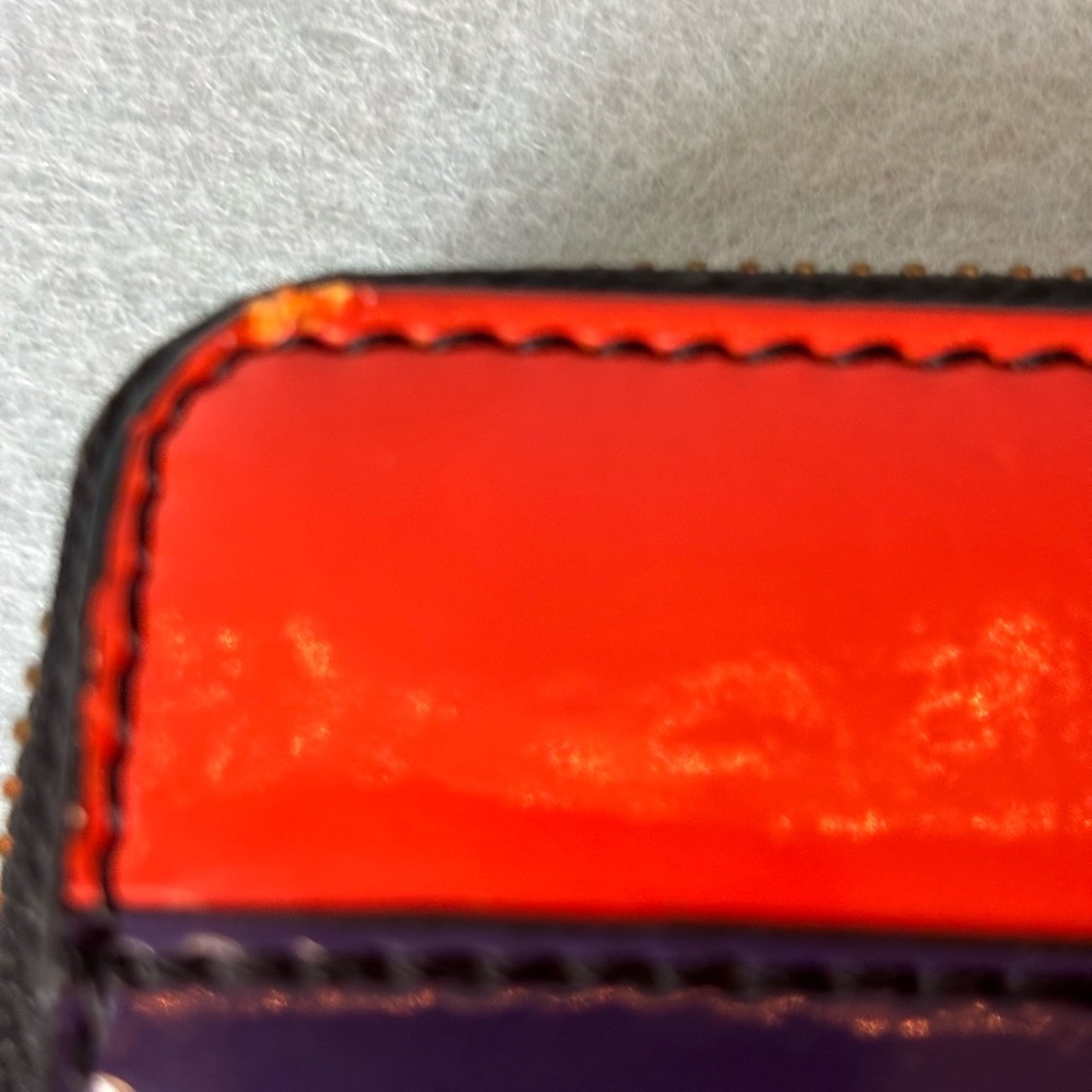 Tahari wallet EUC - Picture 6 of 7